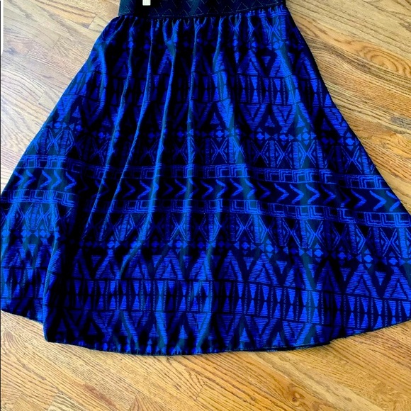 LuLaRoe Dresses & Skirts - 💥3 for $10💥 NWOT LOLA Sm Midi skirt LULAROE